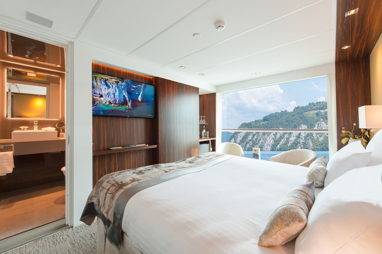cabin image